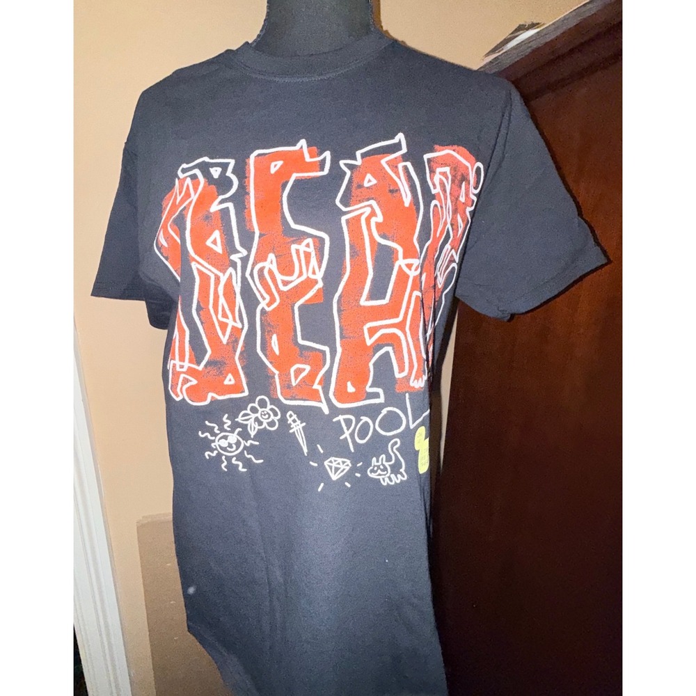 Marvel Deadpool T-Shirt Mens M Black NWOT LootWear Graphic Tee 2018